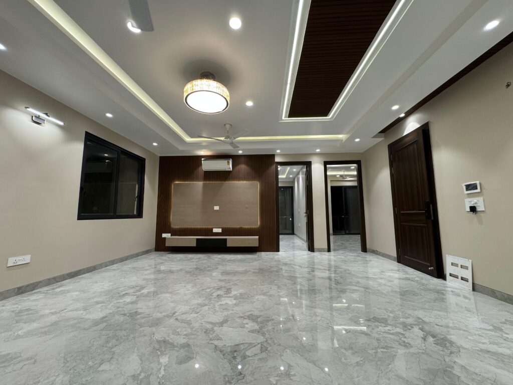 4 BHK Builder Floor in Sector 57 Gurgaon Corner Property