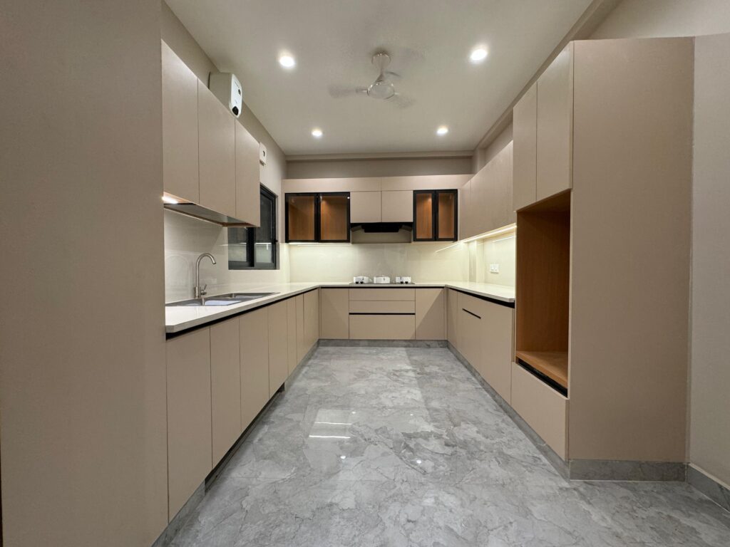 4 BHK Builder Floor in Sector 57 Gurgaon Corner Property