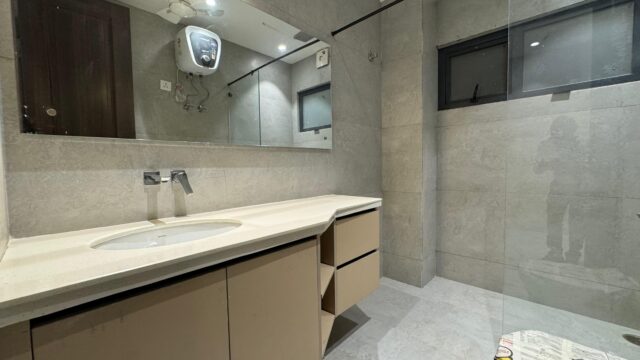 4 BHK Builder Floor in Sector 57 Gurgaon Corner Property