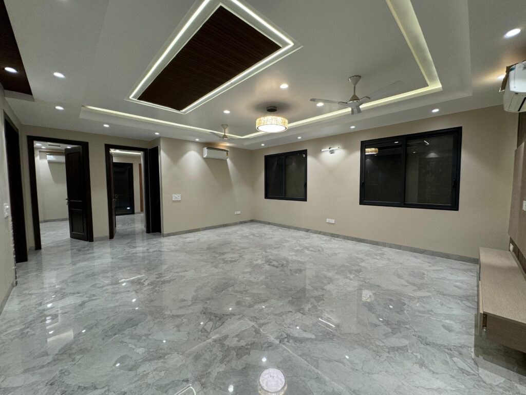 4 BHK Builder Floor in Sector 57 Gurgaon Corner Property