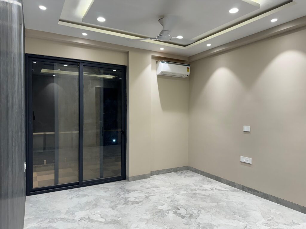 4 BHK Builder Floor in Sector 57 Gurgaon Corner Property