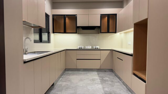 4 BHK Builder Floor in Sector 57 Gurgaon Corner Property