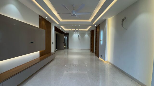4 BHK builder floor in South City 1 Gurgaon