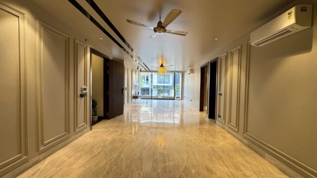 4 BHK builder floor in South City 1 Gurgaon