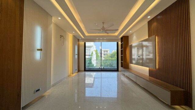 4 BHK builder floor in South City 1 Gurgaon