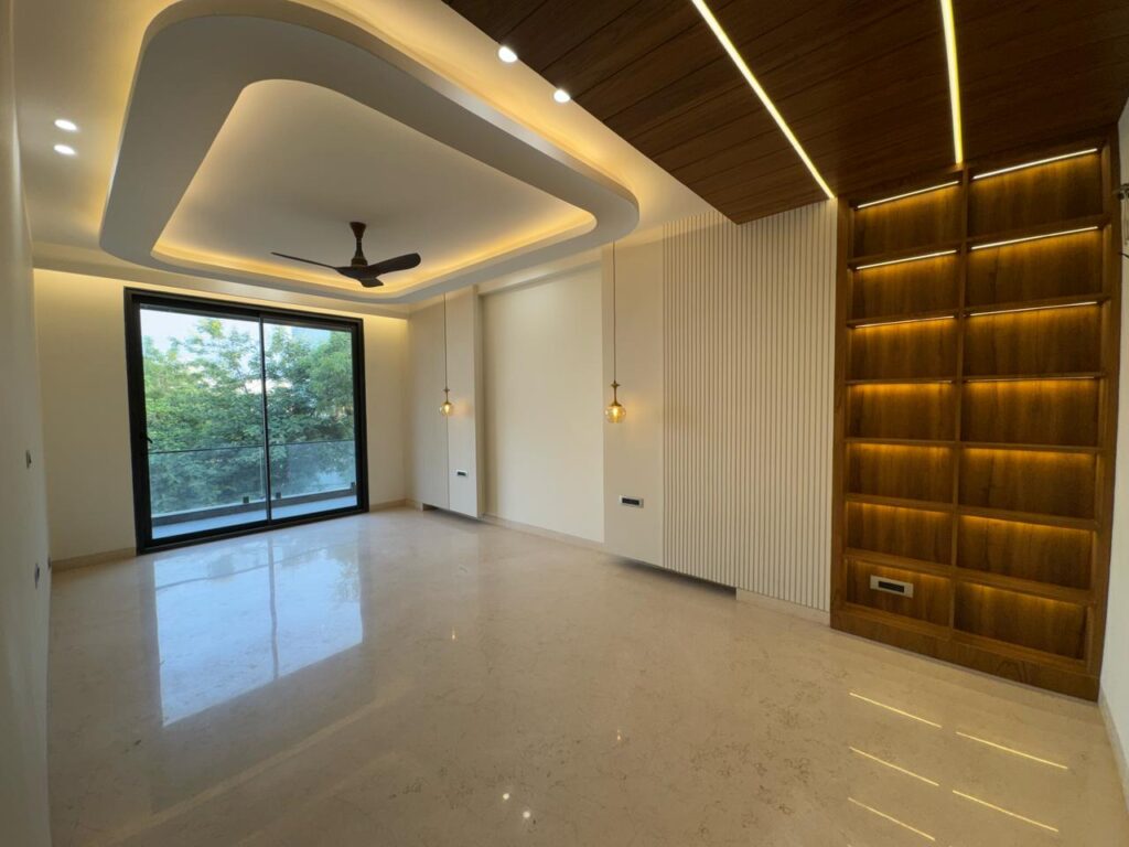 4 BHK builder floor in South City 1 Gurgaon