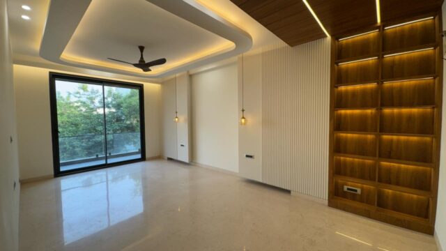4 BHK builder floor in South City 1 Gurgaon