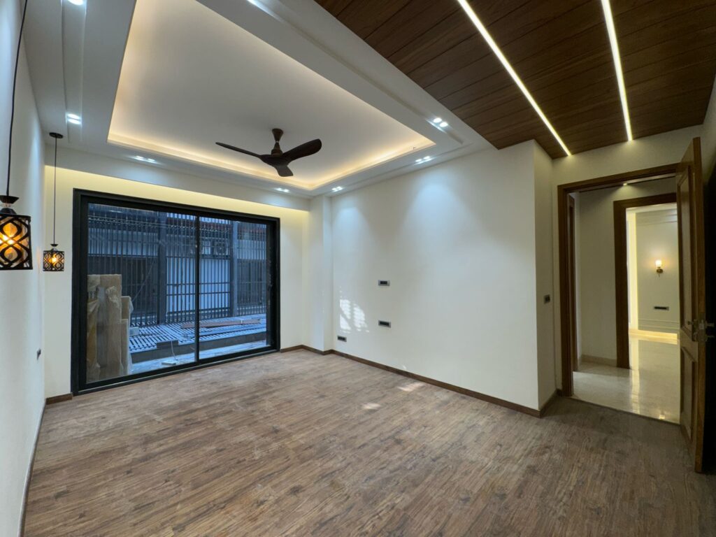 4 BHK builder floor in South City 1 Gurgaon