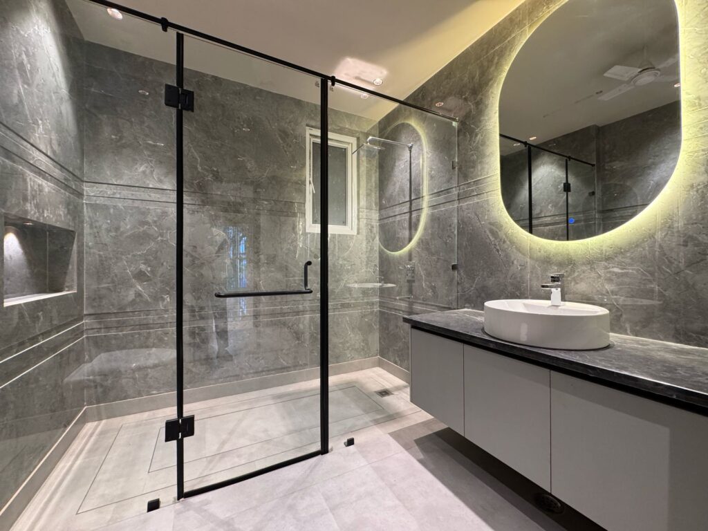 4 BHK builder floor in South City 1 Gurgaon