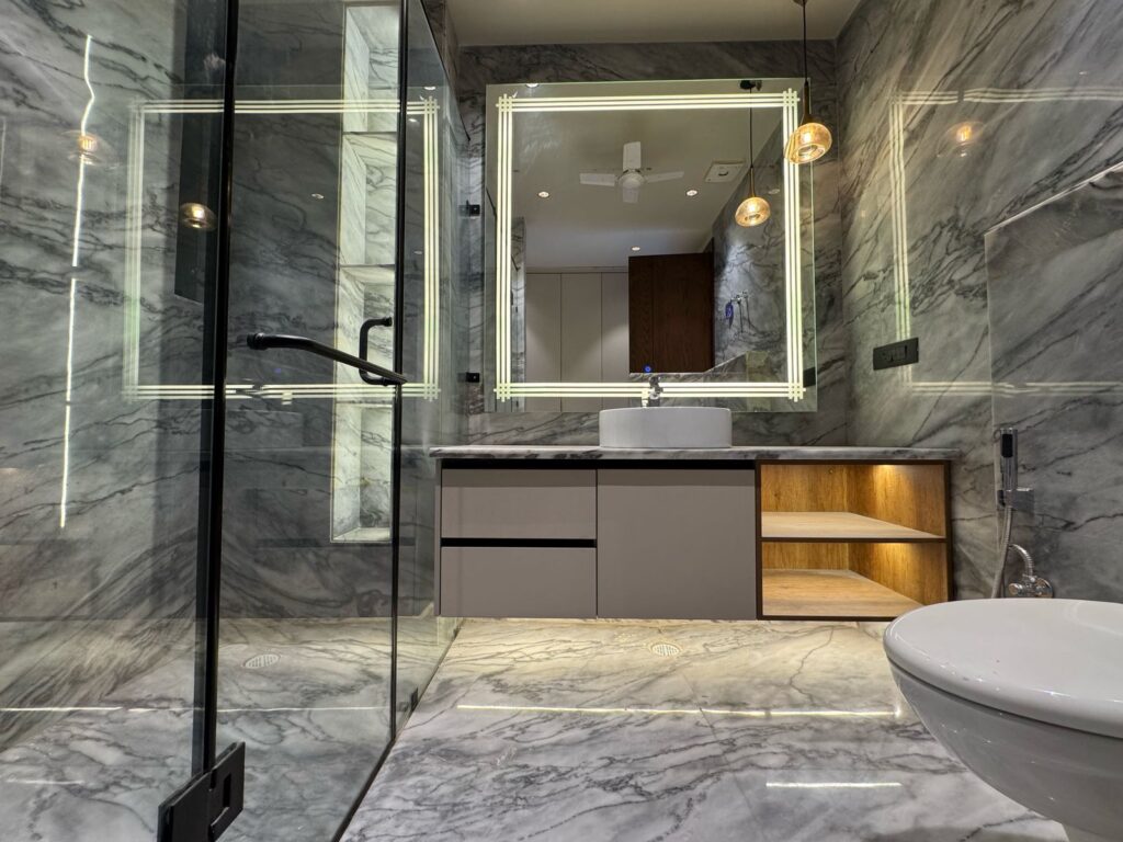 4 BHK builder floor in South City 1 Gurgaon