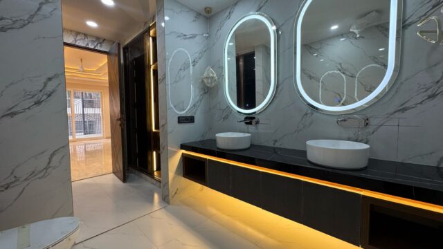 4 BHK builder floor in Sushant Lok 2 Gurgaon
