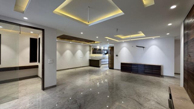 500 Sq Yards 4 BHK builder floor in Sushant Lok 2 Gurgaon