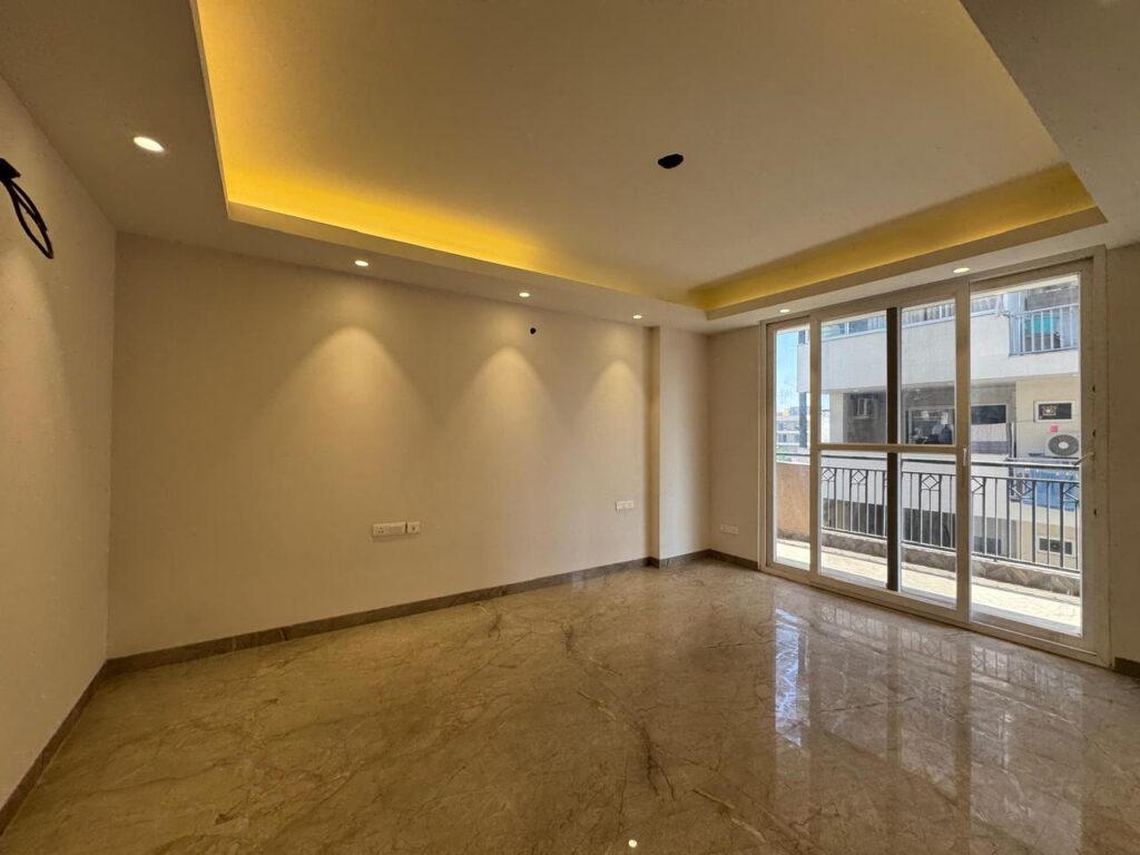 500 Sq Yards 4 BHK builder floor in Sushant Lok 2 Gurgaon