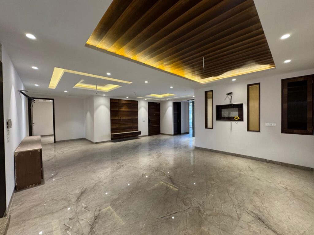 500 Sq Yards 4 BHK builder floor in Sushant Lok 2 Gurgaon