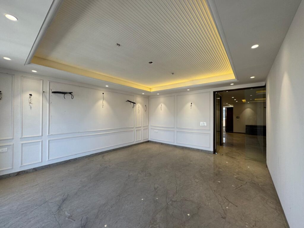 500 Sq Yards 4 BHK builder floor in Sushant Lok 2 Gurgaon